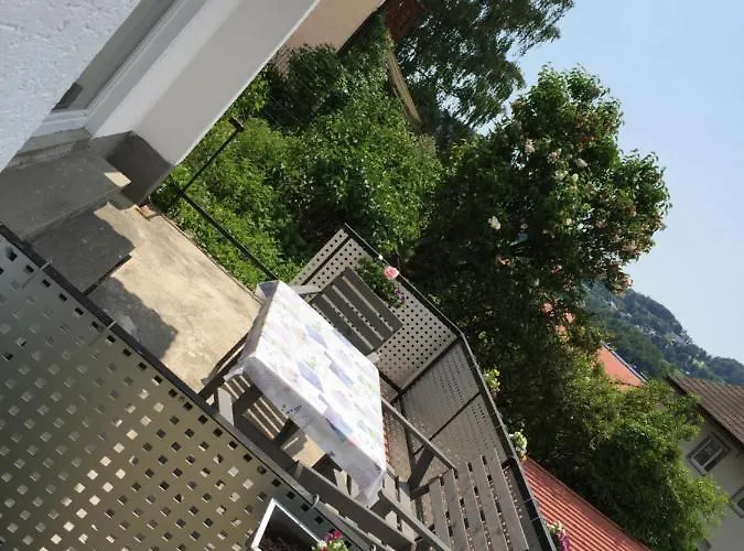 Appartement Mit 3 Schlafzimmern, Erdgeschoss, Zentral